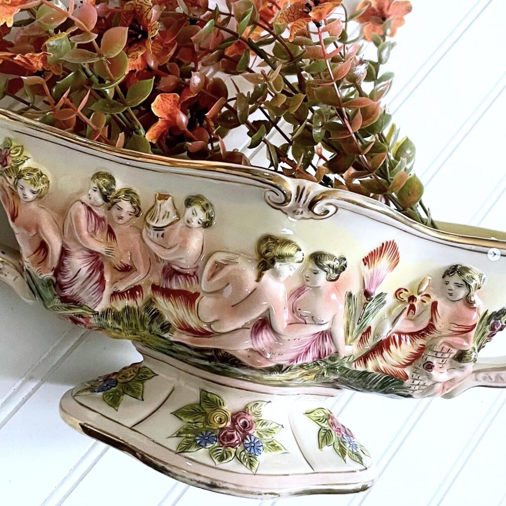 Vintage Italian Capodimonte Style Hand Painted Porcelain Putti Bowl Cherubs Face